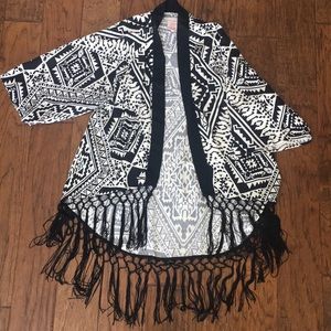 Flying Tomato Tassel Kimono